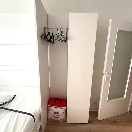 Apartment Les Pieds Dans Leau Les Sables-d'Olonne