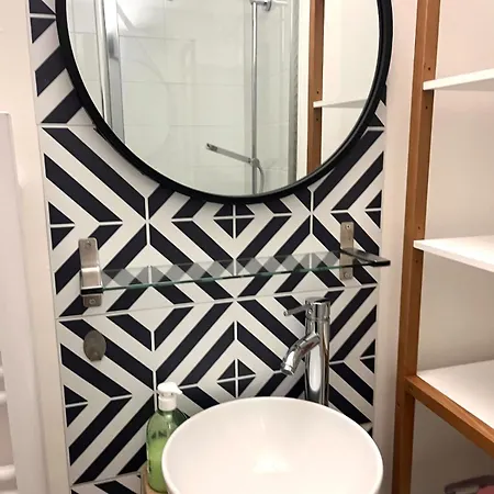 Apartment Les Pieds Dans Leau Les Sables-d'Olonne