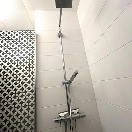 Les Pieds Dans Leau Avec Parking * Les Sables-dʼOlonne