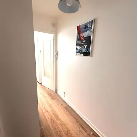 Apartment Les Pieds Dans Leau Les Sables-d'Olonne