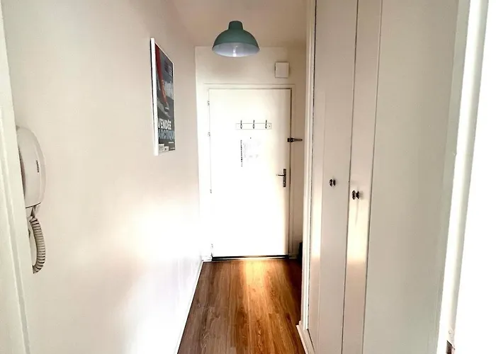 Appartement Les Pieds Dans Leau Avec Parking *