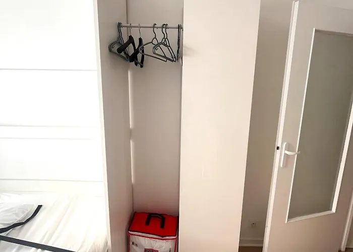 Appartement Les Pieds Dans Leau Avec Parking Les Sables-dʼOlonne