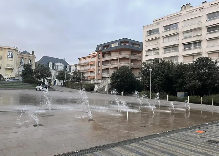 Les Pieds Dans Leau Avec Parking Appartement