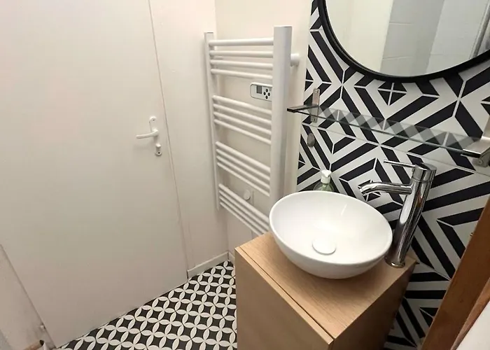 Appartement Les Pieds Dans Leau Avec Parking *